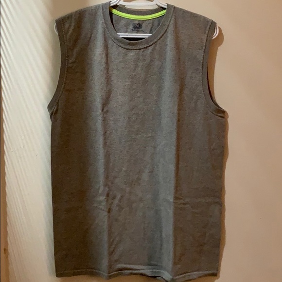 Men’s muscle tank - Picture 1 of 3